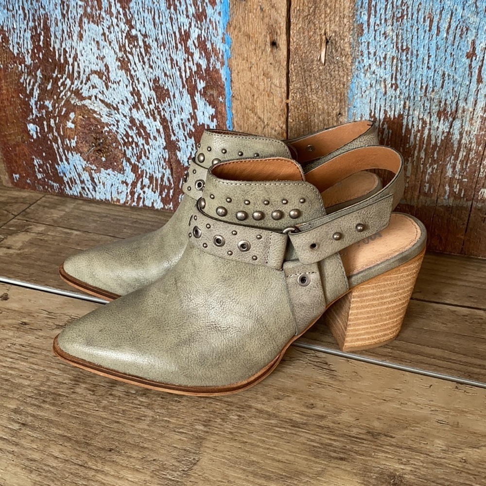 Mi.iM Gray Philomena Heeled Buckle Store Bootie - Picture 2 of 11